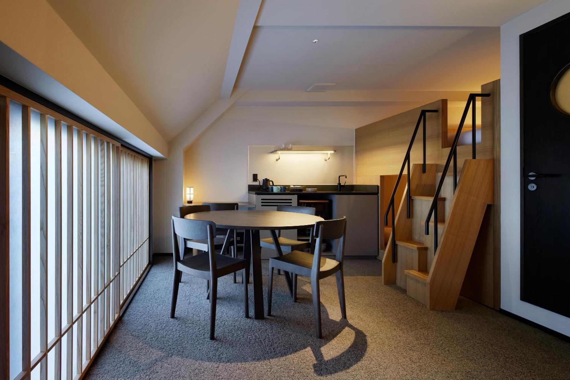 Standard 3 beds B